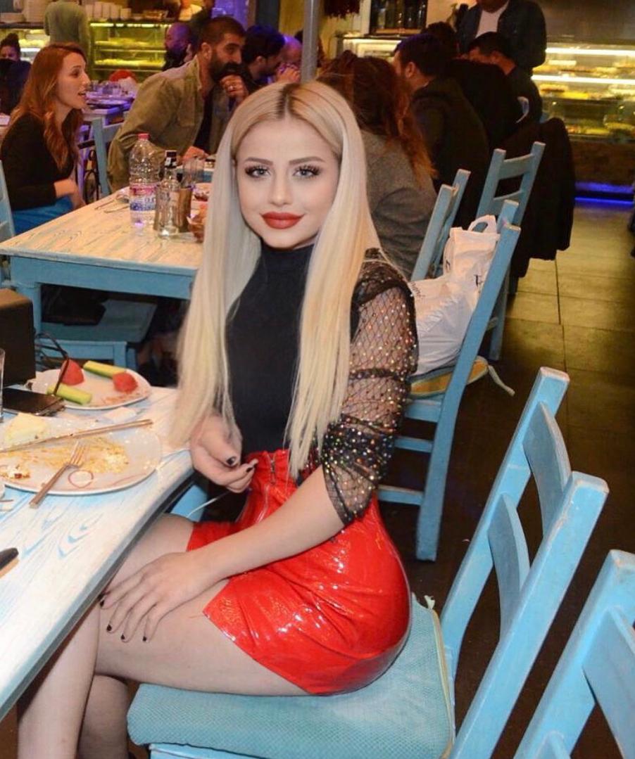 Ela - Şişli VIP Escort Bayan Modeli - Gerçek Fotoğraflı İlan